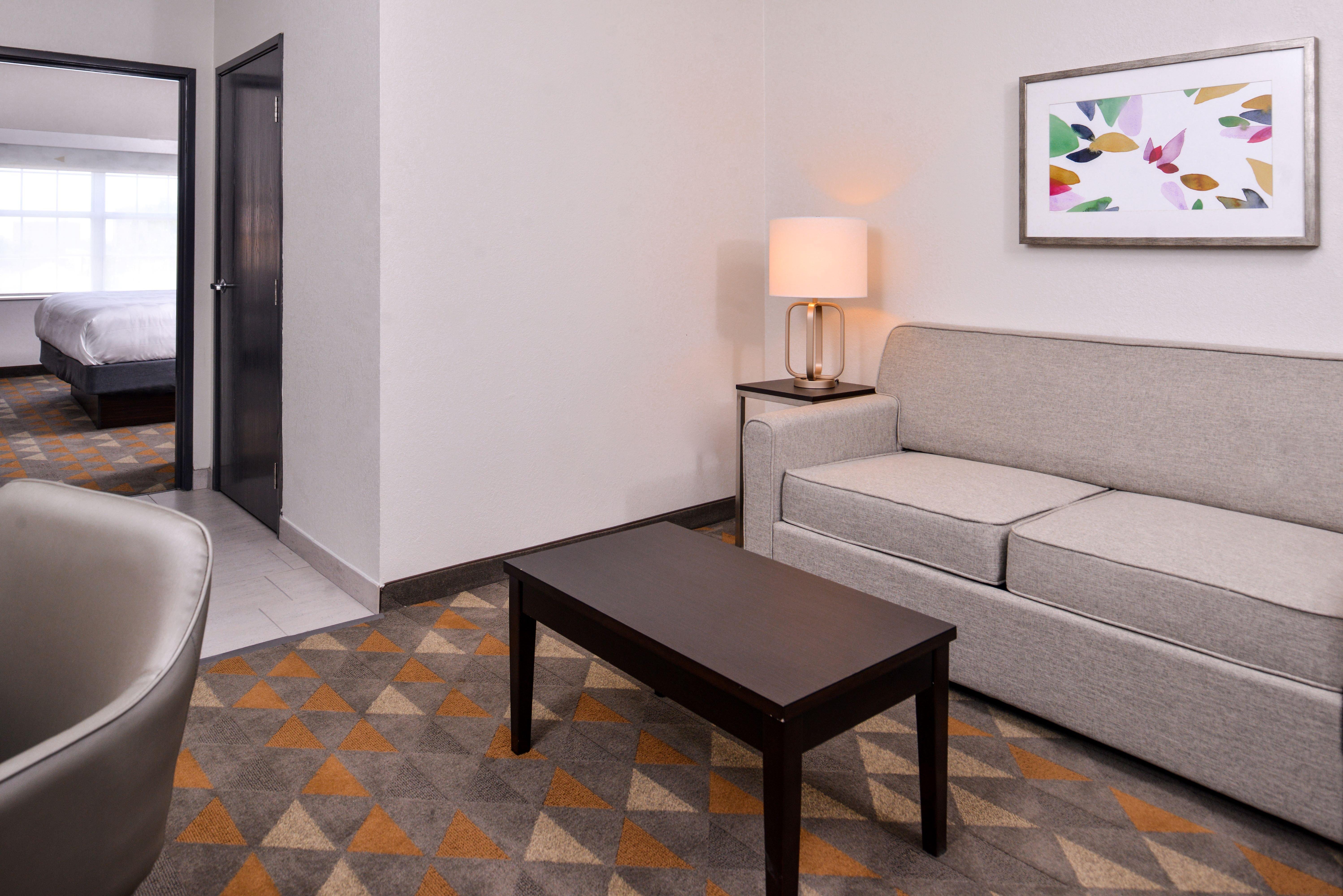 Holiday Inn And Suites Addison By Ihg Екстер'єр фото
